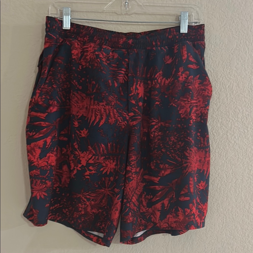 Lululemon  Men's Red and Black Shorts size L